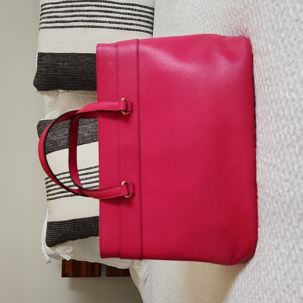 Authentic Gucci Horsebit tote/crossbody - Picture 3 of 14